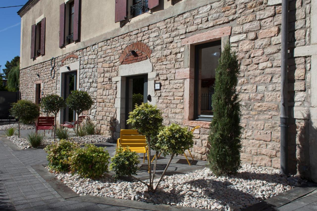 Appart Hotel Eugenie Louhans Bagian luar foto