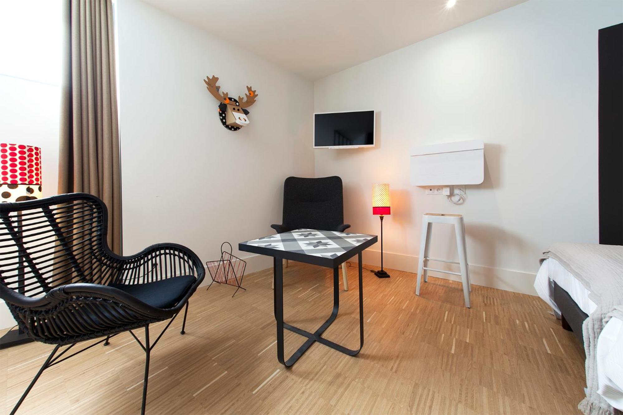 Appart Hotel Eugenie Louhans Ruang foto